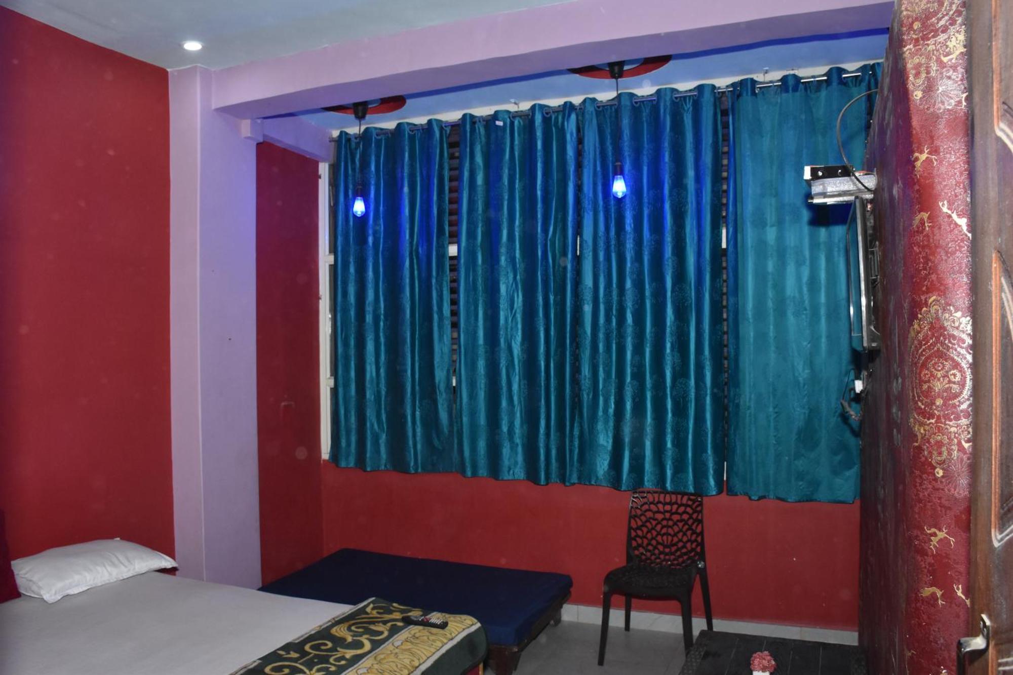 Veda'S Grand P.G Varanasi Exterior foto